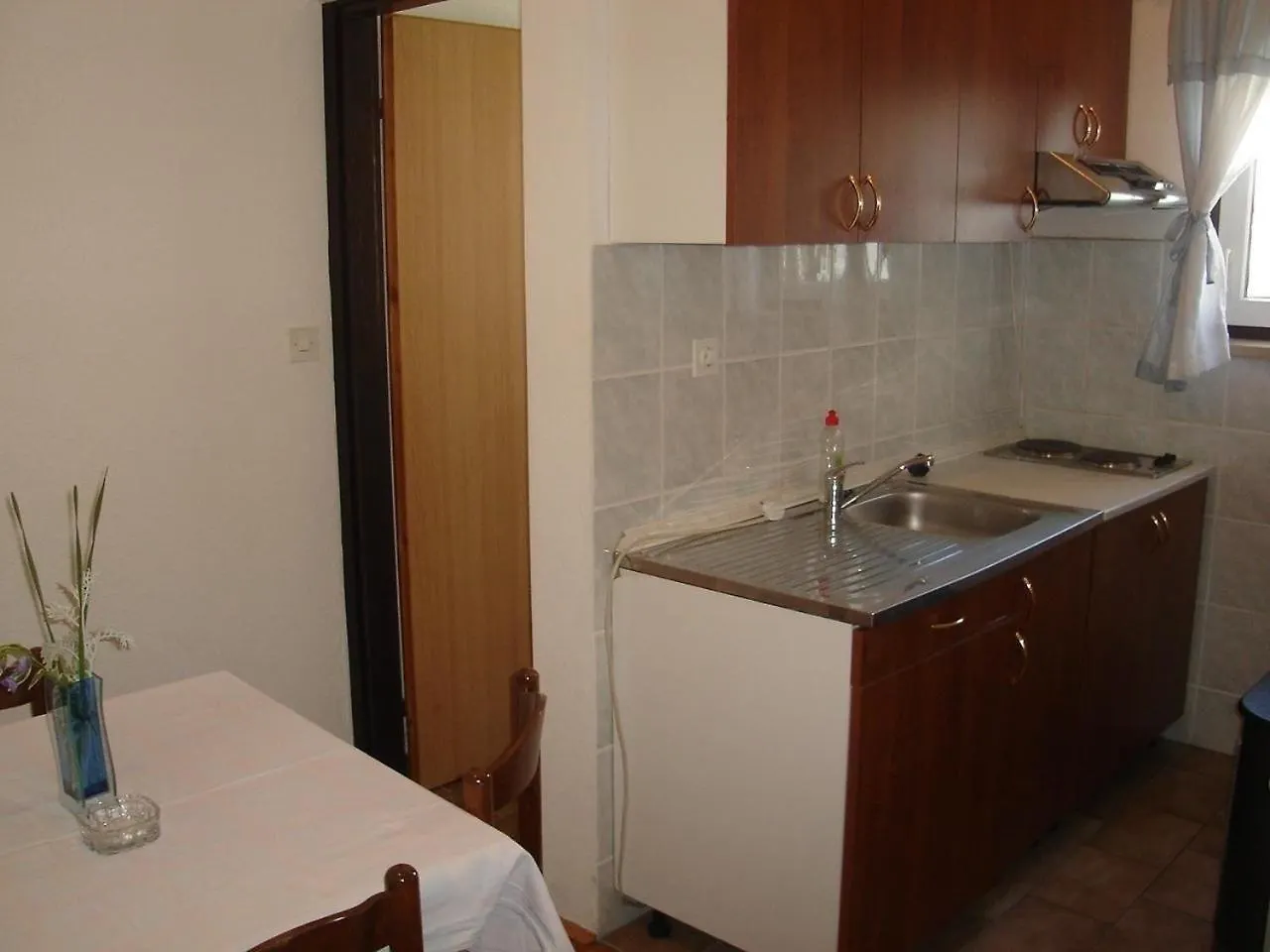 Wohnung In Bogovici Mit Grossem Gemeinsamem Pool Malinska 0*,  Croatia