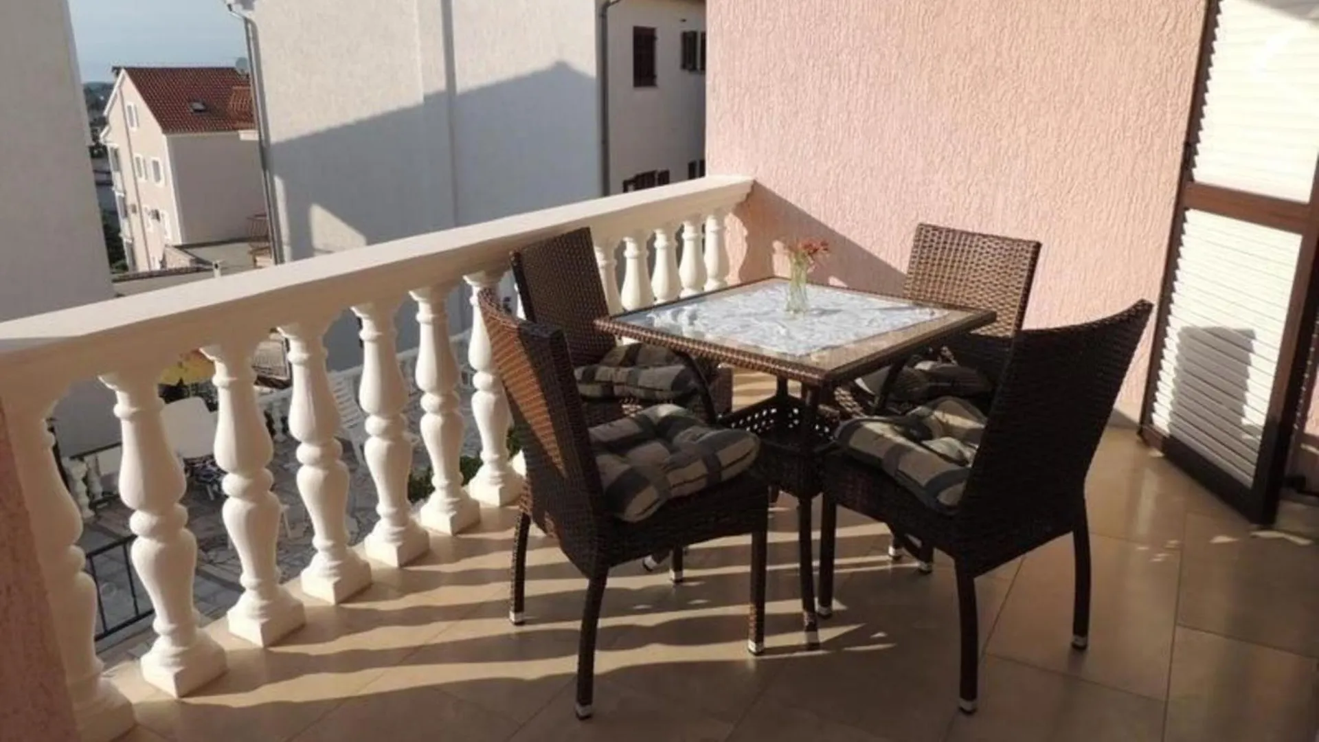 Wohnung In Bogovici Mit Grossem Gemeinsamem Pool Malinska Croatia